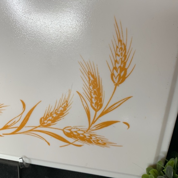 Vintage Libbey Cooks Helper Cutting Board with Wheat Design - Picture 2 of 8